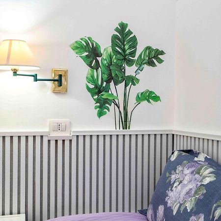 Rodoflor Rooms กาสเตลลัมมาเร ดิ สตาเบีย ภายนอก รูปภาพ